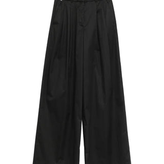 Pleated wide-leg trousers