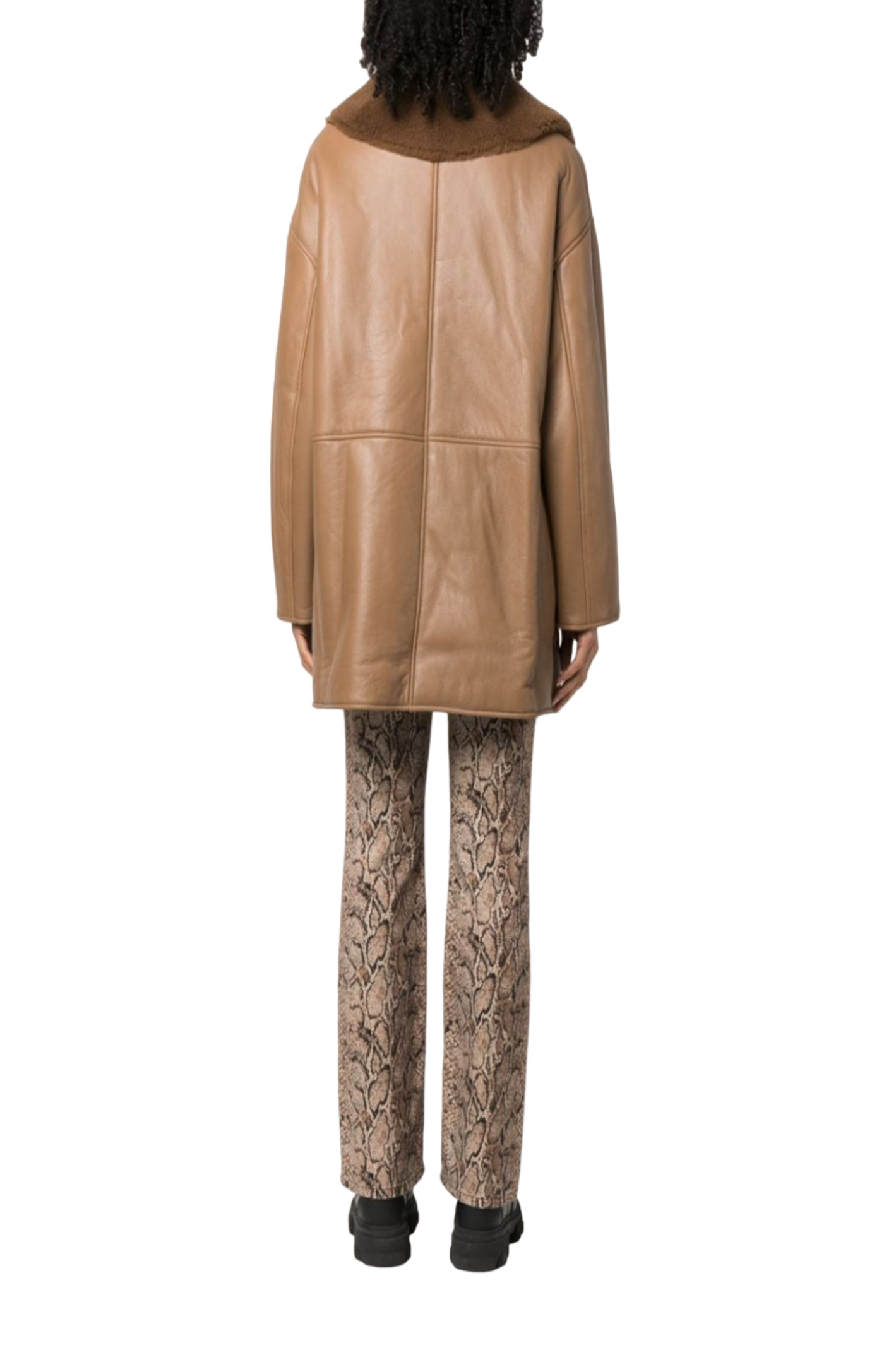 Load image into Gallery viewer, Namo double-breasted shearling-lined coat