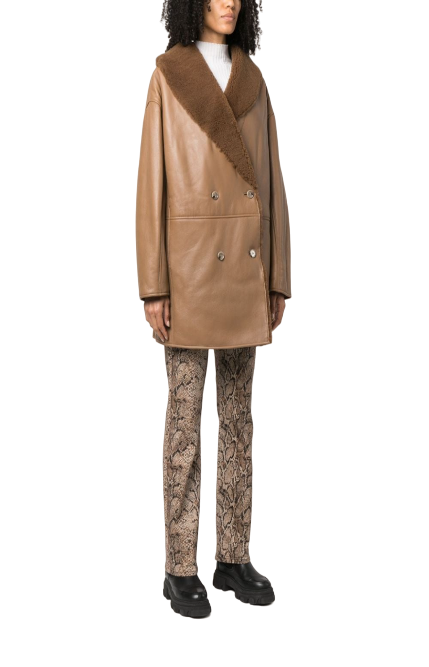 Load image into Gallery viewer, Namo double-breasted shearling-lined coat