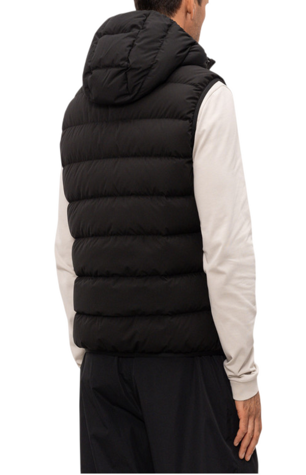 Laden Sie das Bild in den Galerie-Viewer, Moncler Arinella hooded short down vest