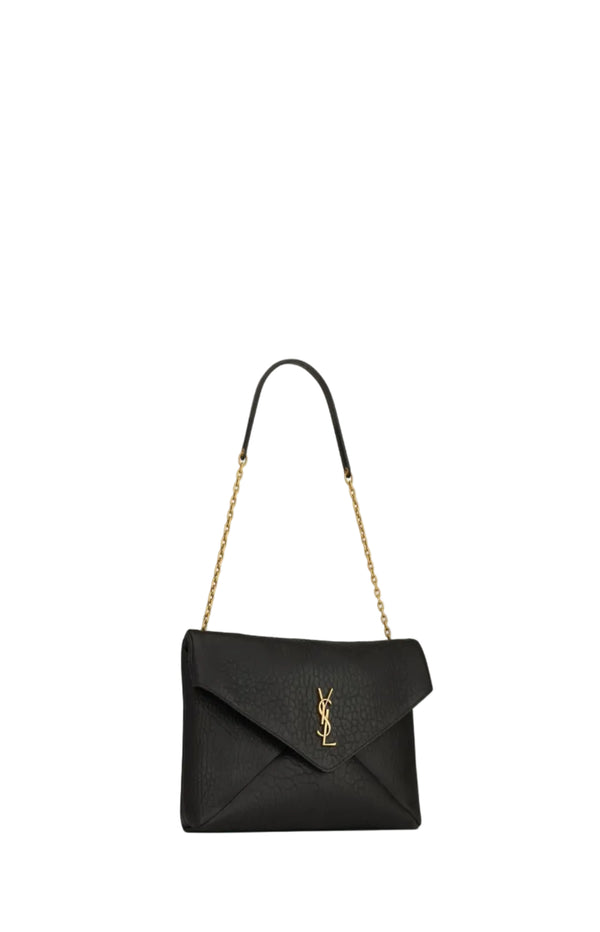 Laden Sie das Bild in den Galerie-Viewer, CASSANDRE pouch on chain in lambskin
