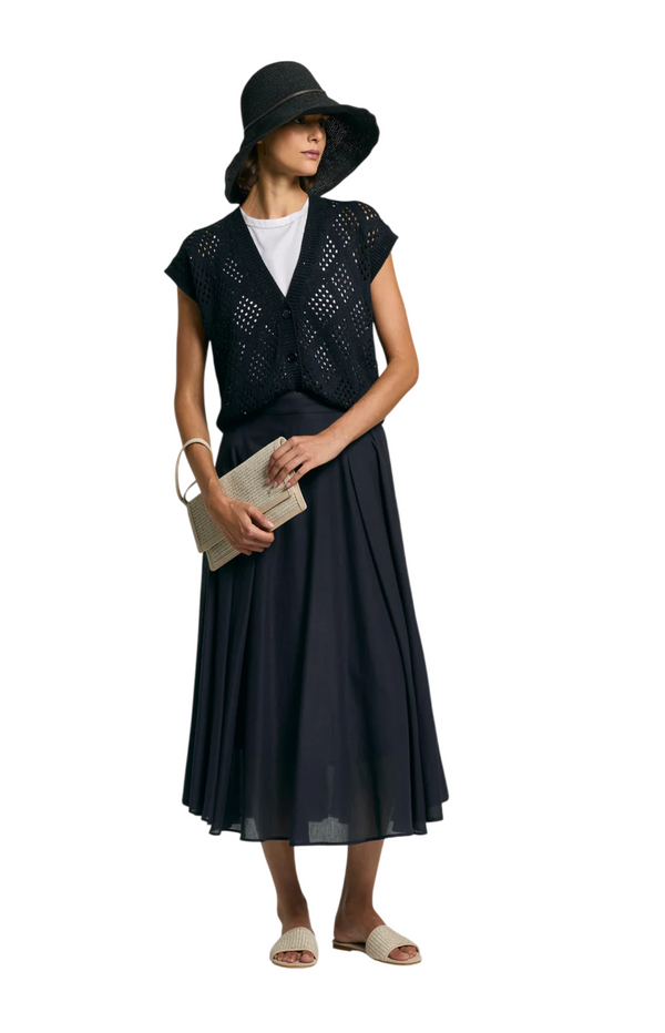 Load image into Gallery viewer, Paper yarn woven cloche hat
