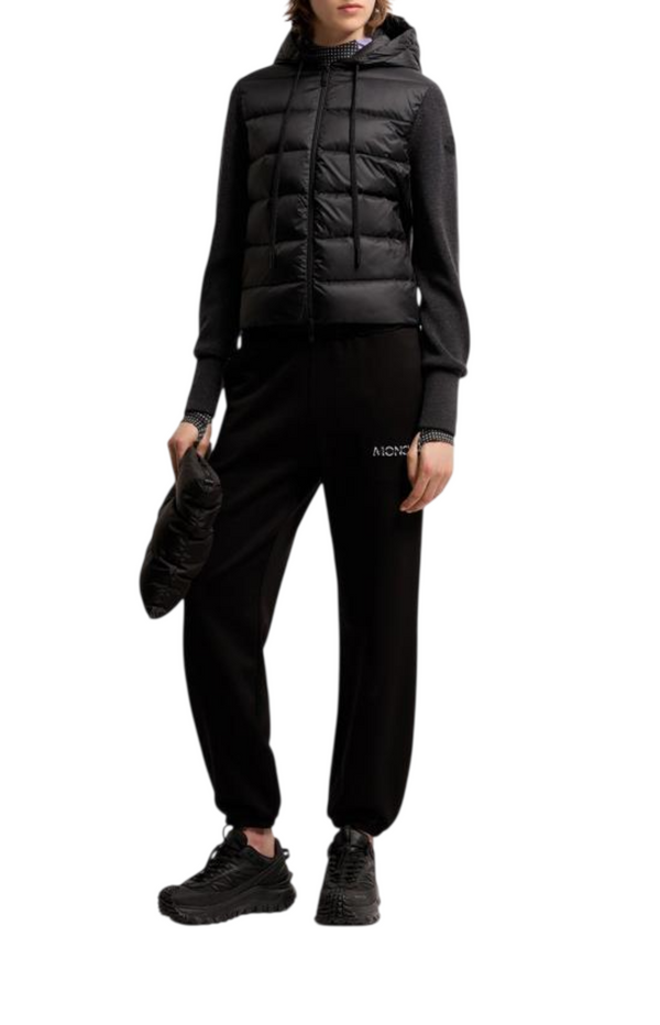 Laden Sie das Bild in den Galerie-Viewer, Moncler wool cardigan