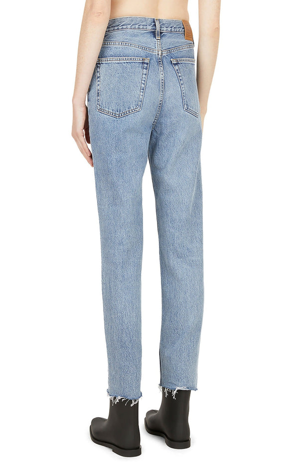 Load image into Gallery viewer, Classic Cut Jeans