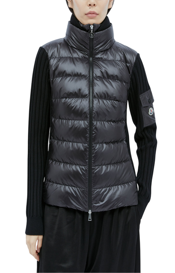 Laden Sie das Bild in den Galerie-Viewer, Moncler padded wool cardigan