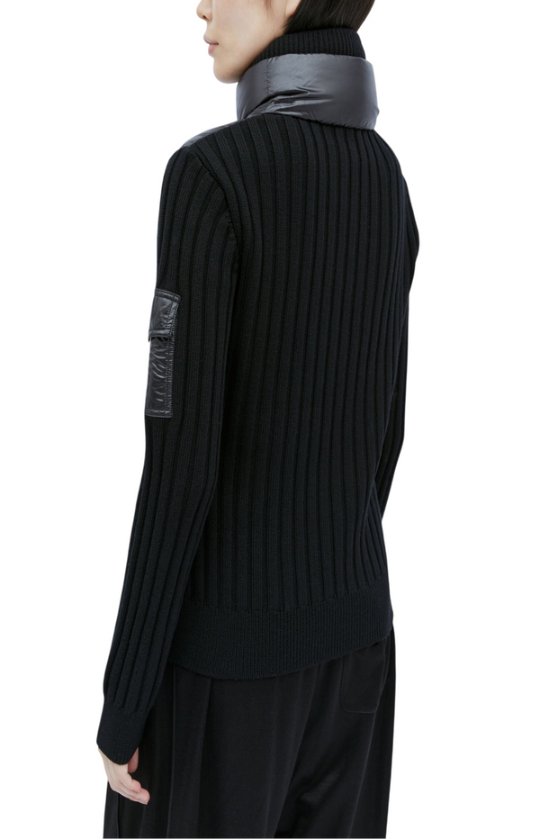 Laden Sie das Bild in den Galerie-Viewer, Moncler padded wool cardigan