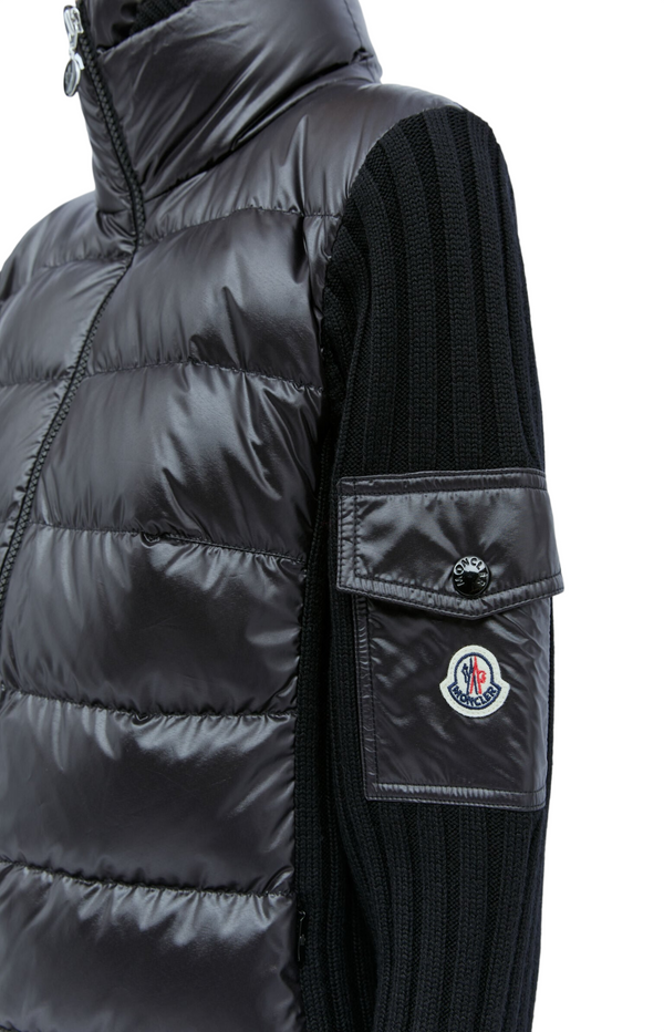 Laden Sie das Bild in den Galerie-Viewer, Moncler padded wool cardigan