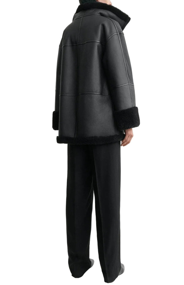 Load image into Gallery viewer, Sheepskin coat