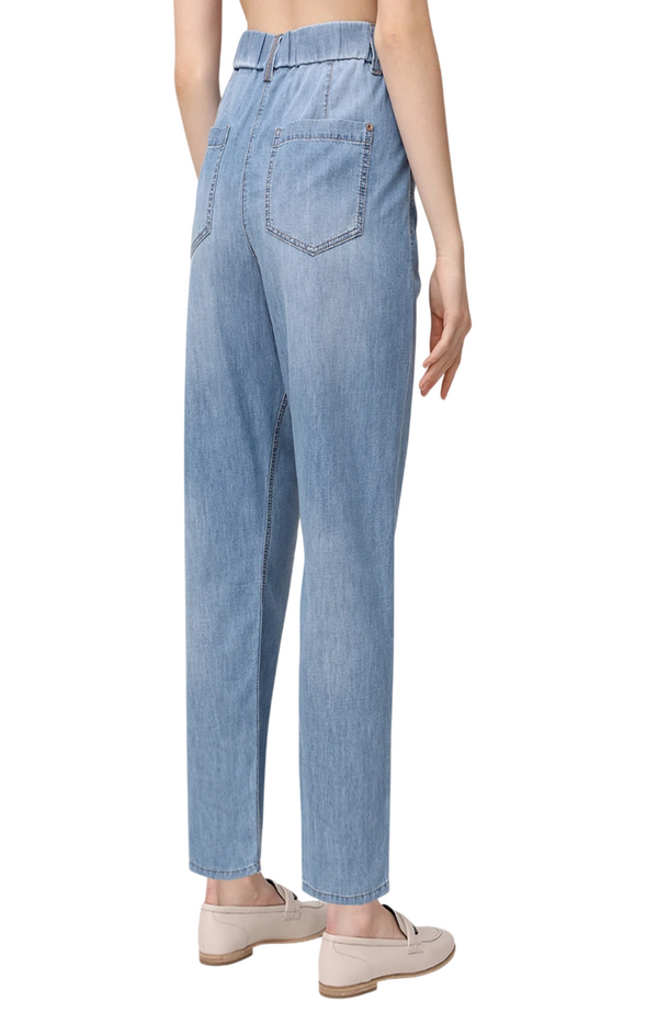 Load image into Gallery viewer, Brunello Cucinelli cropped jeans in light blue