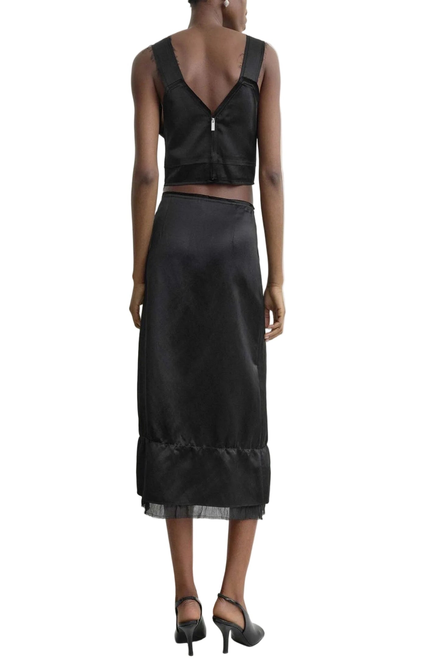 Cargar imagen en el visor de la galería, Cropped satin camisole black