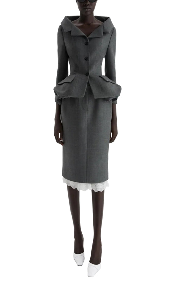 Load image into Gallery viewer, Wool blazer with rose peplum in grey