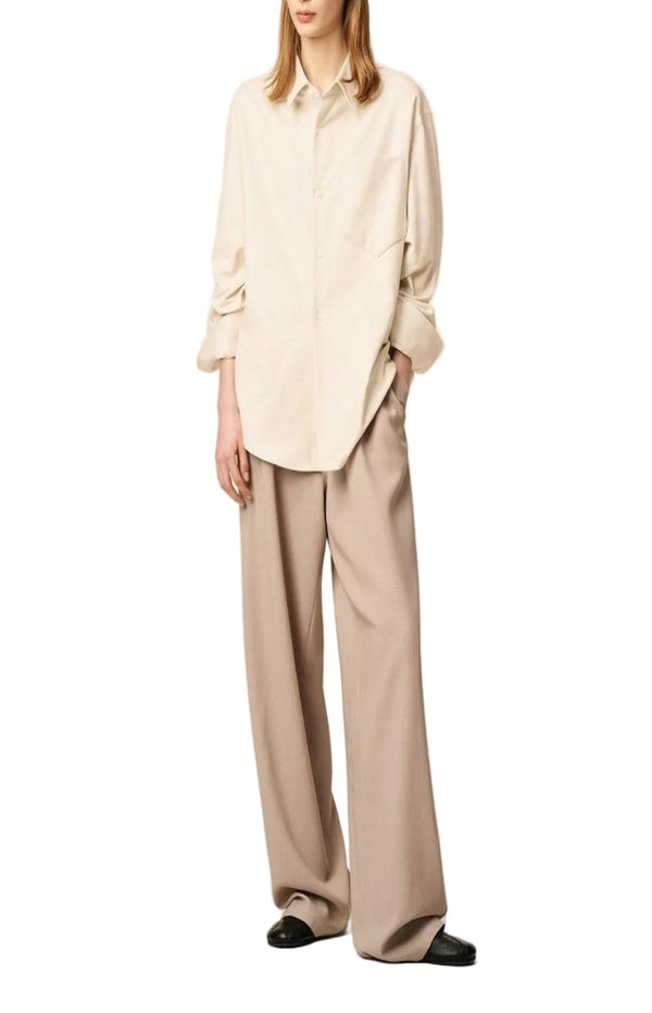 Load image into Gallery viewer, Ami Paris de Coeur Boxy Fit Brushed Cotton Shirt in Light Ivory